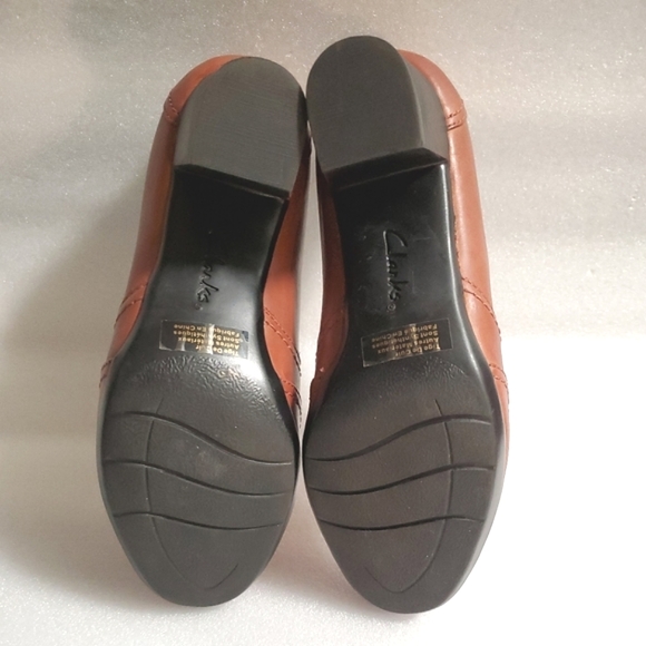 CLARKS Bendables Brown Leather Chunk Heel.  Size 9 1/2 - Picture 11 of 12